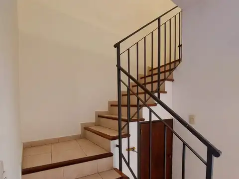 Casa en Alquiler al Norte