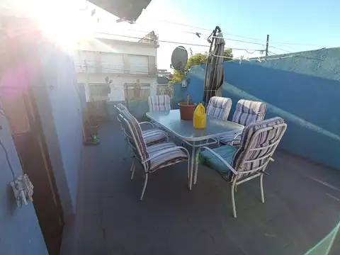 Depto Tipo Casa en Venta 40 años