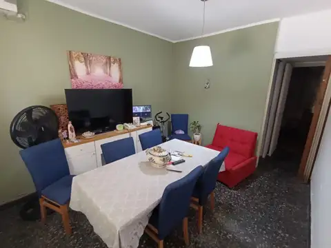 PH APTO CREDITO EN  VILLA INSUPERABLE A DOS CUADRAS DE GENERAL PAZ 