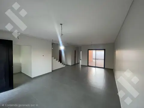 Depto Tipo Casa en Alquiler de 5 ambientes