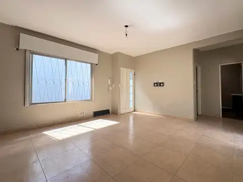 Depto Tipo Casa en Venta en Caseros, USD 60.000