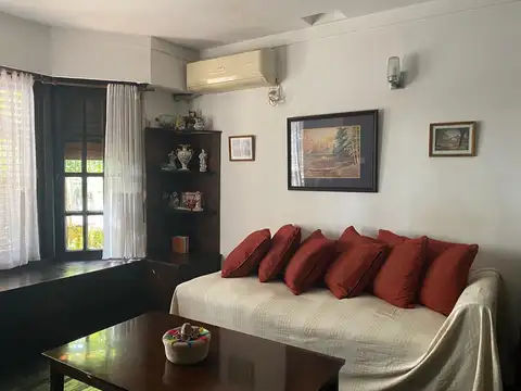 Casa en Venta en San Isidro Vias / Rolon, USD 389.000