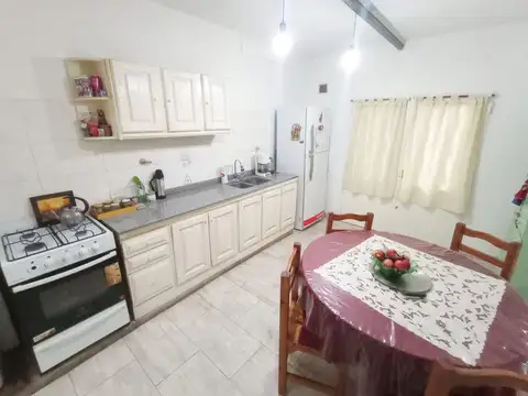 CASA 2 AMBIENTES VENTA SAN JUSTO