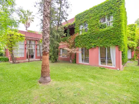 Casa en Venta en Villa Rosa, USD 385.000
