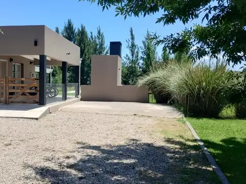 Casa en Alquiler de 3 dormitorios