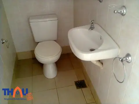 Local en Alquiler en San Lorenzo, $ 600.000