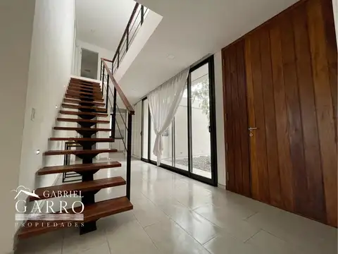Casa en Venta en Barrio Cerrado Costa Esmeralda, USD 420.000