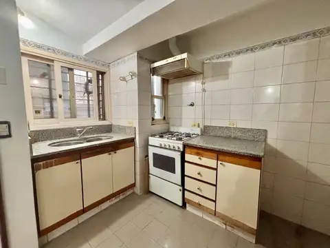Depto Tipo Casa 2 ambientes con 1 baño