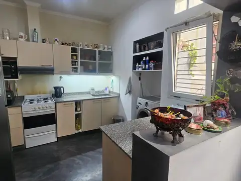 Depto Tipo Casa en Venta de 3 ambientes