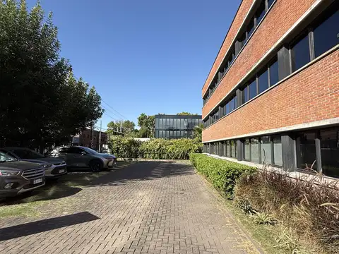 Oficina en Venta en Lomas de San Isidro, USD 375.000