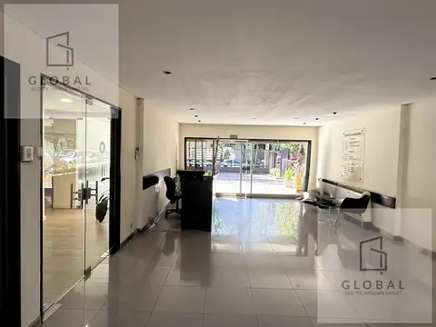 Oficina en Venta con 6 cocheras
