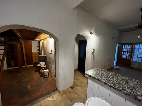 Depto Tipo Casa en Venta 50 años