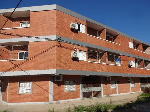 Departamento en Alquiler en Villa Alta, $ 260.000