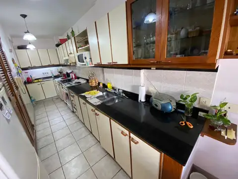 Departamento 4 ambientes con 2 baños