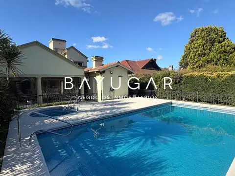 Venta - Casa sobre una planta en Golfer's Country Club - Pilar