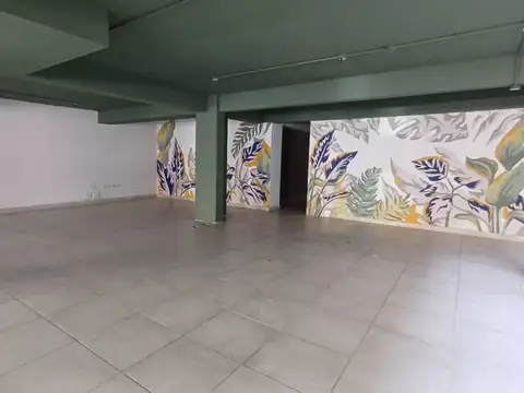 Local en Venta en Zona Centro, USD 350.000