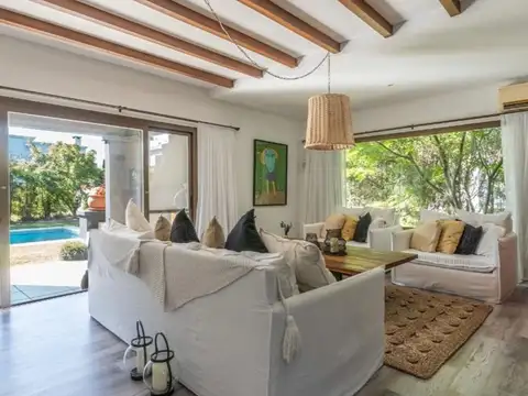 Casa en Venta de 4 dormitorios