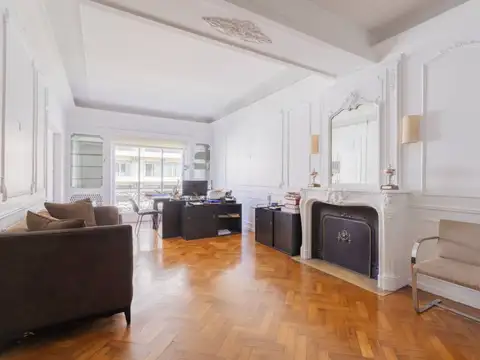 Departamento 6 ambientes con 5 baños