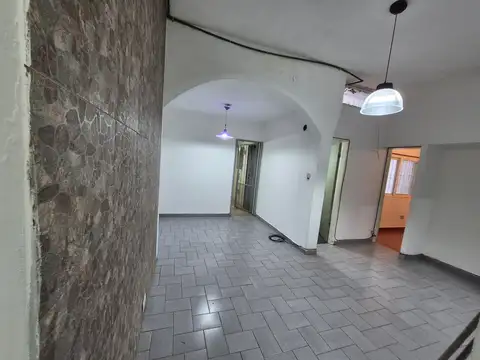 Depto Tipo Casa en Alquiler de 3 dormitorios