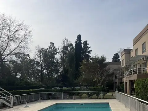 departamento 3  Amb. 77   Jardines de Saraví .