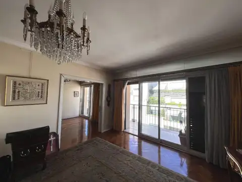 Departamento 5 ambientes con 2 baños