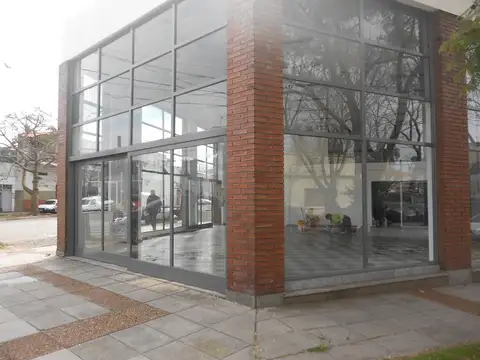 Local en Venta en Villa Martelli, USD 570.000