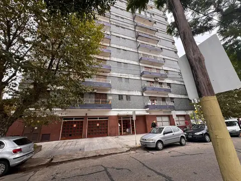 Bahía Blanca 500, Piso 1