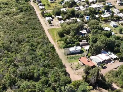 Parcela ubicada en "Villa Naturaleza" en villa Rumipal