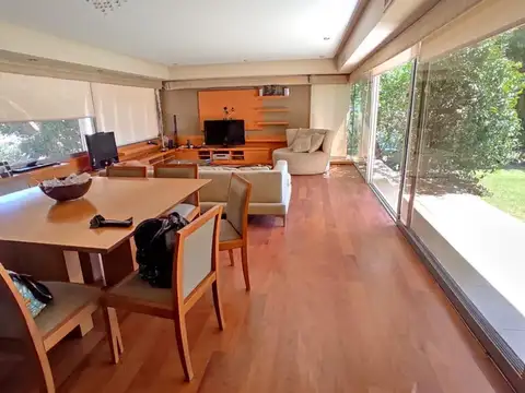 Casa en Venta en Funes, USD 800.000