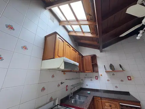 Depto Tipo Casa en Venta con 1 cocheras