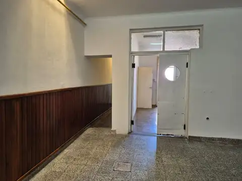 ALQUILER LOCAL COMERCIAL CALLE ALVARADO AL 200