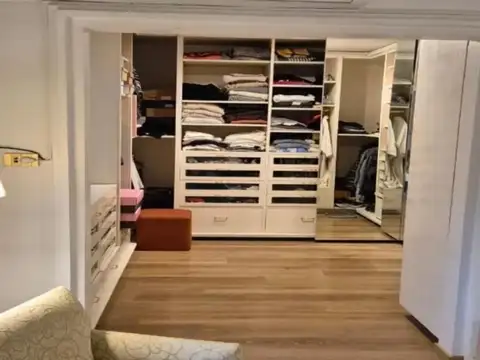 Casa en Venta en La Horqueta, USD 799.000