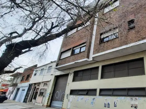 Mendoza 2700