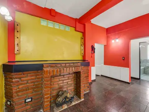 Depto Tipo Casa en Venta de 5 ambientes