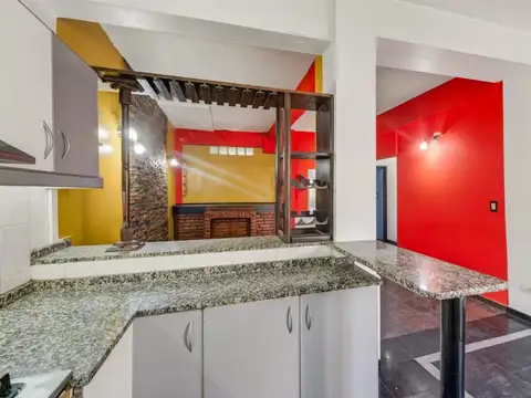 Depto Tipo Casa en Venta de 4 dormitorios