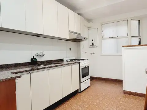 Av Rivadavia 5600, Piso 2