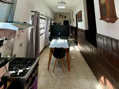 LOCAL EN VENTA PEREZ, SOBRE RUTA 33 - 750M2
