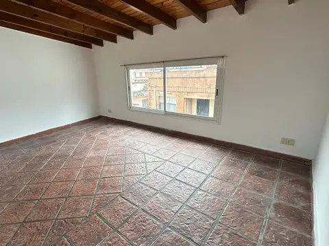 Departamento en Alquiler en San Andres, $ 350.000