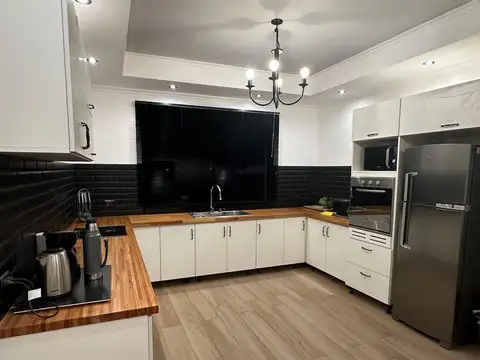 Casa en Alquiler 1 año