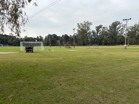 Terreno en Venta 40  mts Fondo