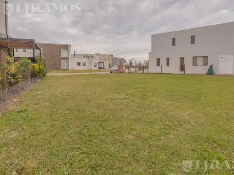 Terreno en Venta en Laguna Grande, USD 260.000