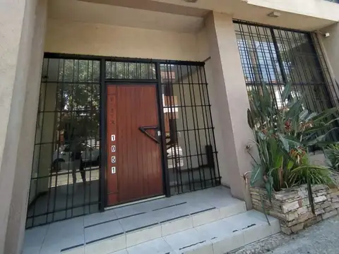OPORTUNIDAD 2 AMBIENTES C POSIBILIDAD DE SUBDIVISION