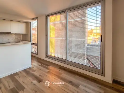VENTA - Departamento de 1 dormitorio con cochera y balcón, con amenities - Barrio Abasto, Rosario.