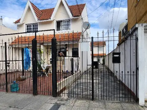 Vendo Duplex 3 Ambientes