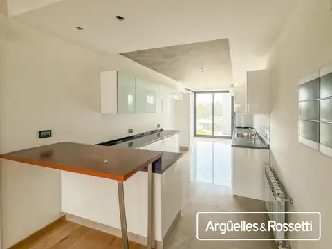 Alquiler Departamento 2 Dormitorios con Terraza y cochera Fisherton Park