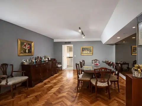 Departamento en Venta de 4 dormitorios