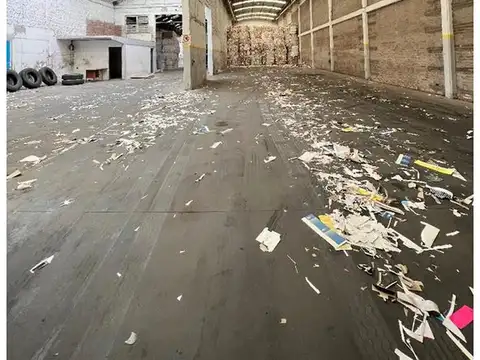 Galpon en Alquiler en Lanus Oeste, USD 4.000