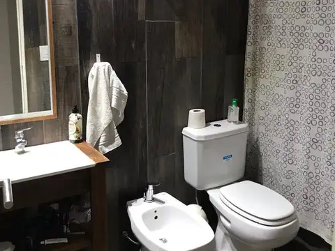 Casa en alquiler temporal en El Cantón Barrio Golf