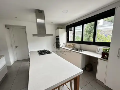 Casa de 5 ambientes en alquiler temporal