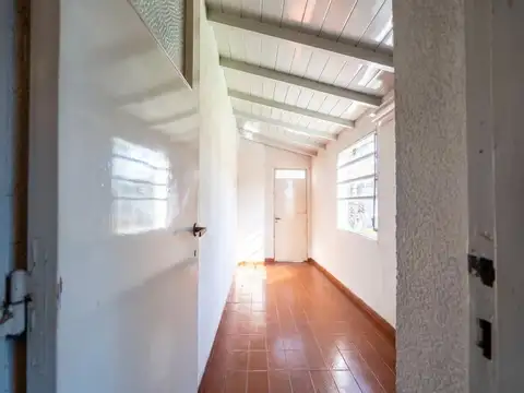 Casa 3 ambientes con 2 baños
